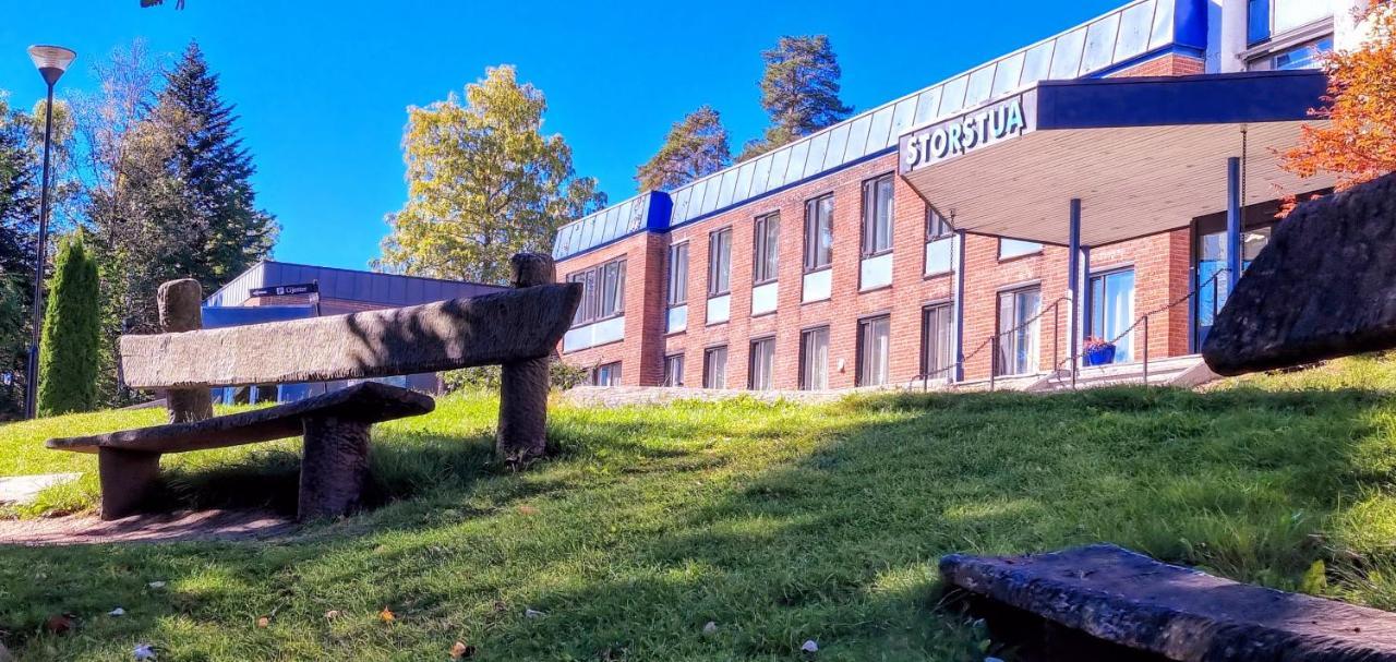 Storstua Omsorgs- Og Konferansesenter Hotel Royken Екстериор снимка