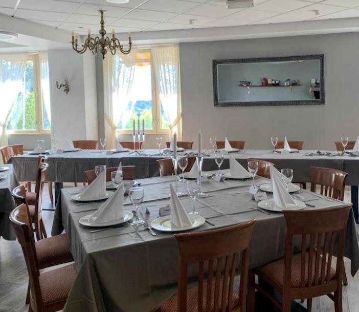 Storstua Omsorgs- Og Konferansesenter Hotel Royken Екстериор снимка